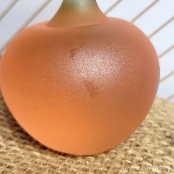 Vintage Hand Blown Peach Pink Frosted Apple Paperweight - Picture 6 of 7